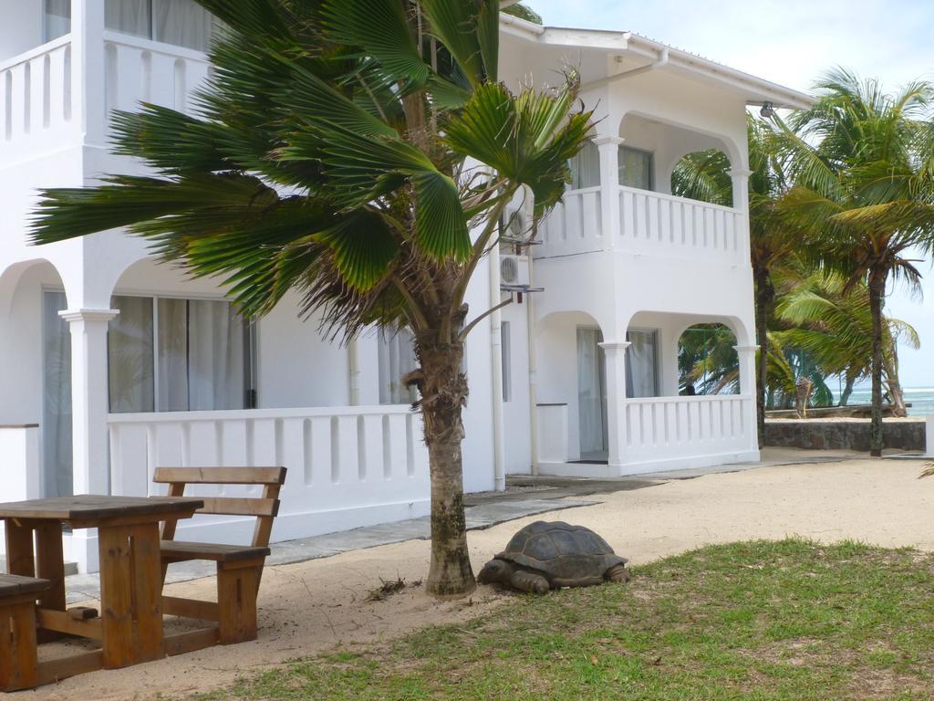 Jamelah Beach Guest House Anse aux Pins Exterior foto